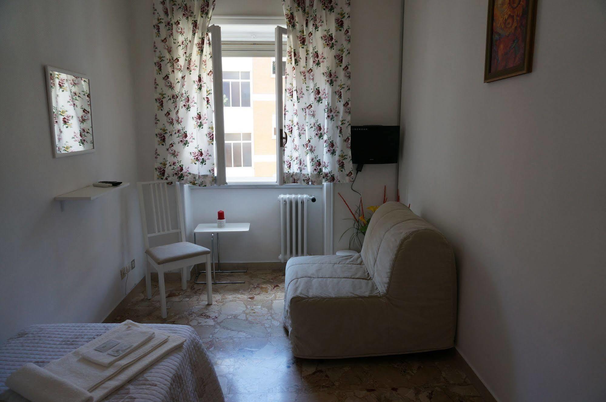 Romoletto B&B Bagian luar foto