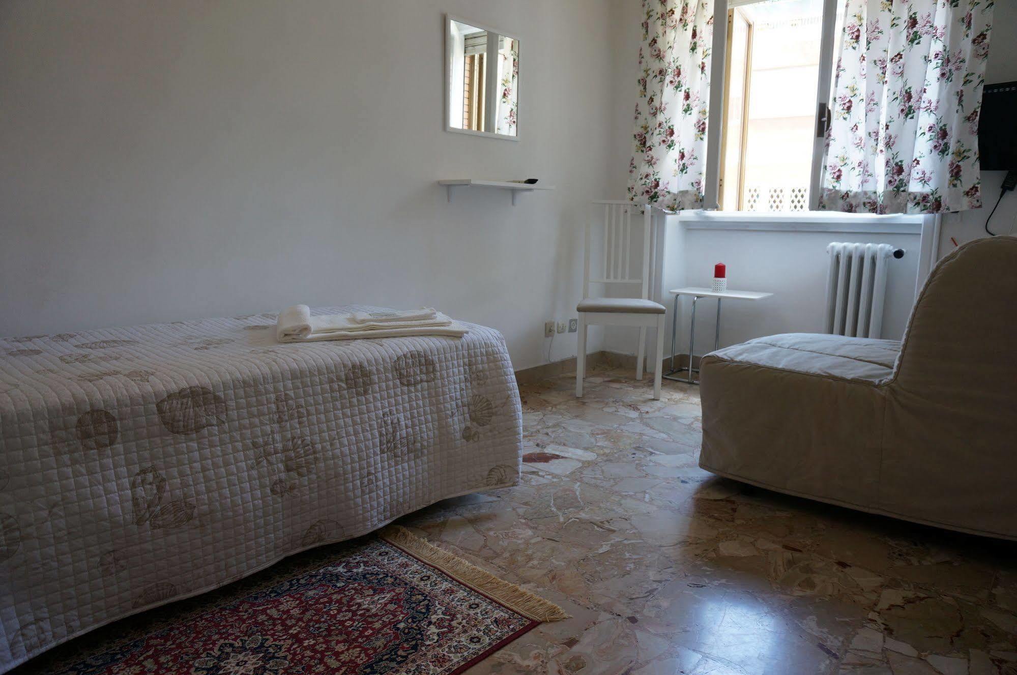 Romoletto B&B Bagian luar foto